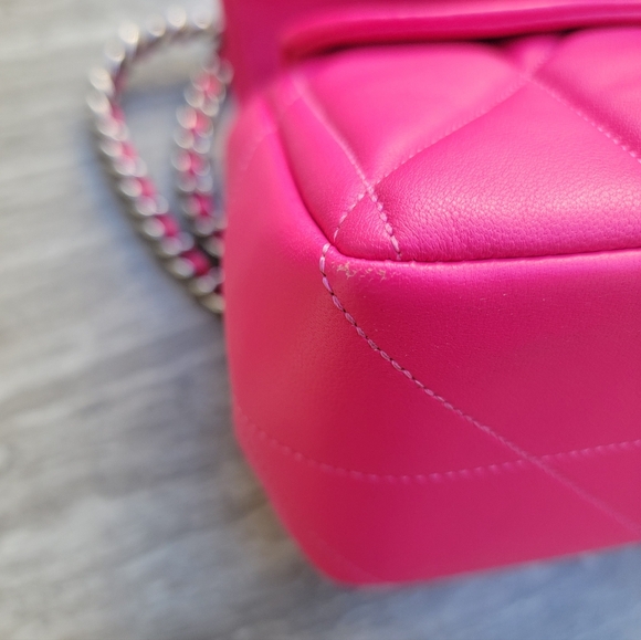 Coach Quilted Tabby 20 Dragonfruit - Picture 11 of 16